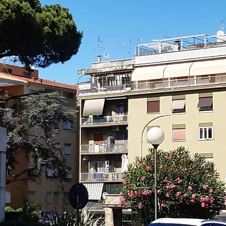 “i Piccoli Grani” Delizioso Bb Vicino Vaticano Rzym